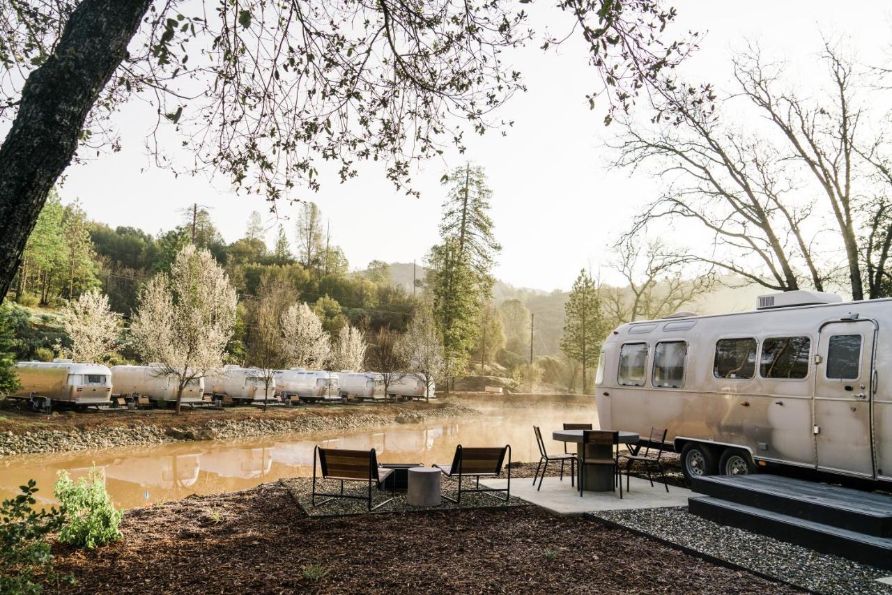 Autocamp Yosemite Hotel Midpines Eksteriør billede