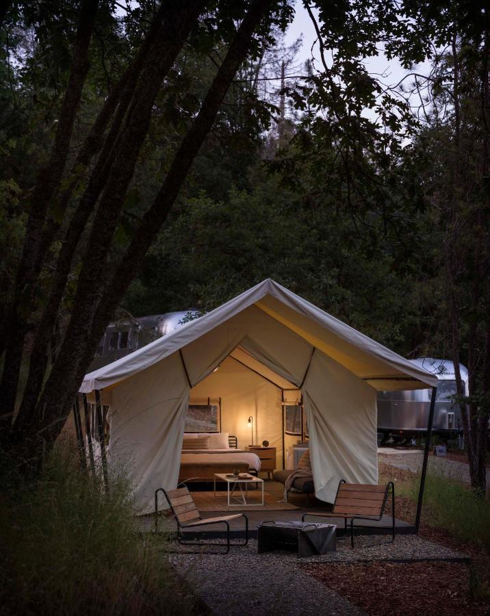 Autocamp Yosemite Hotel Midpines Eksteriør billede